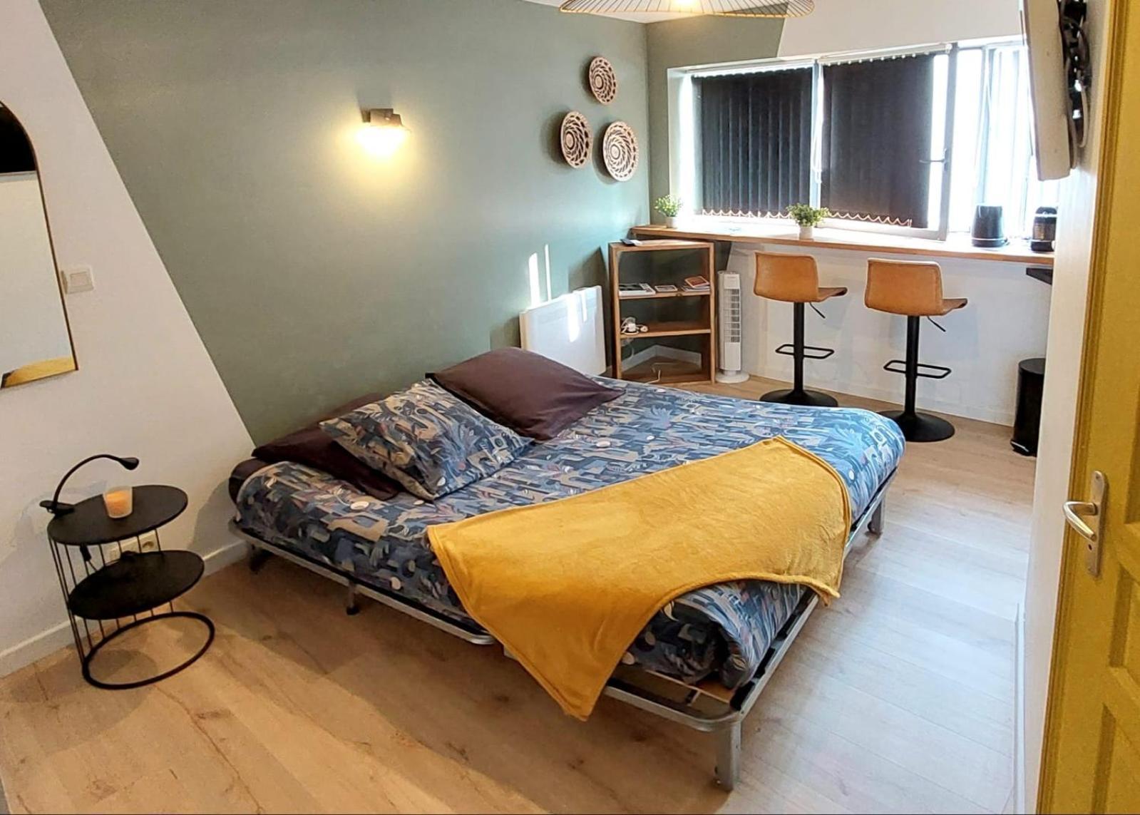 Vannes: Charmant Studio Sur Le Port Eksteriør billede